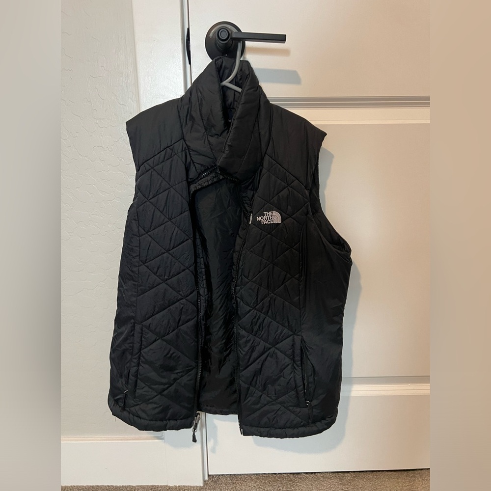 North face women's black vest